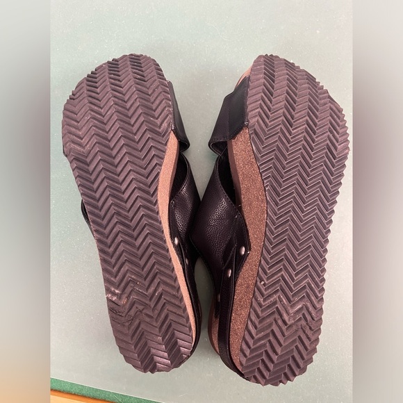 Corkys boutique black wedged sandals size 9 - Picture 7 of 7